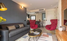 Home Art Apartments Soho